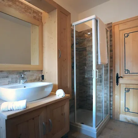 Carnia Zoncolan - With Large Terrace And Sauna *